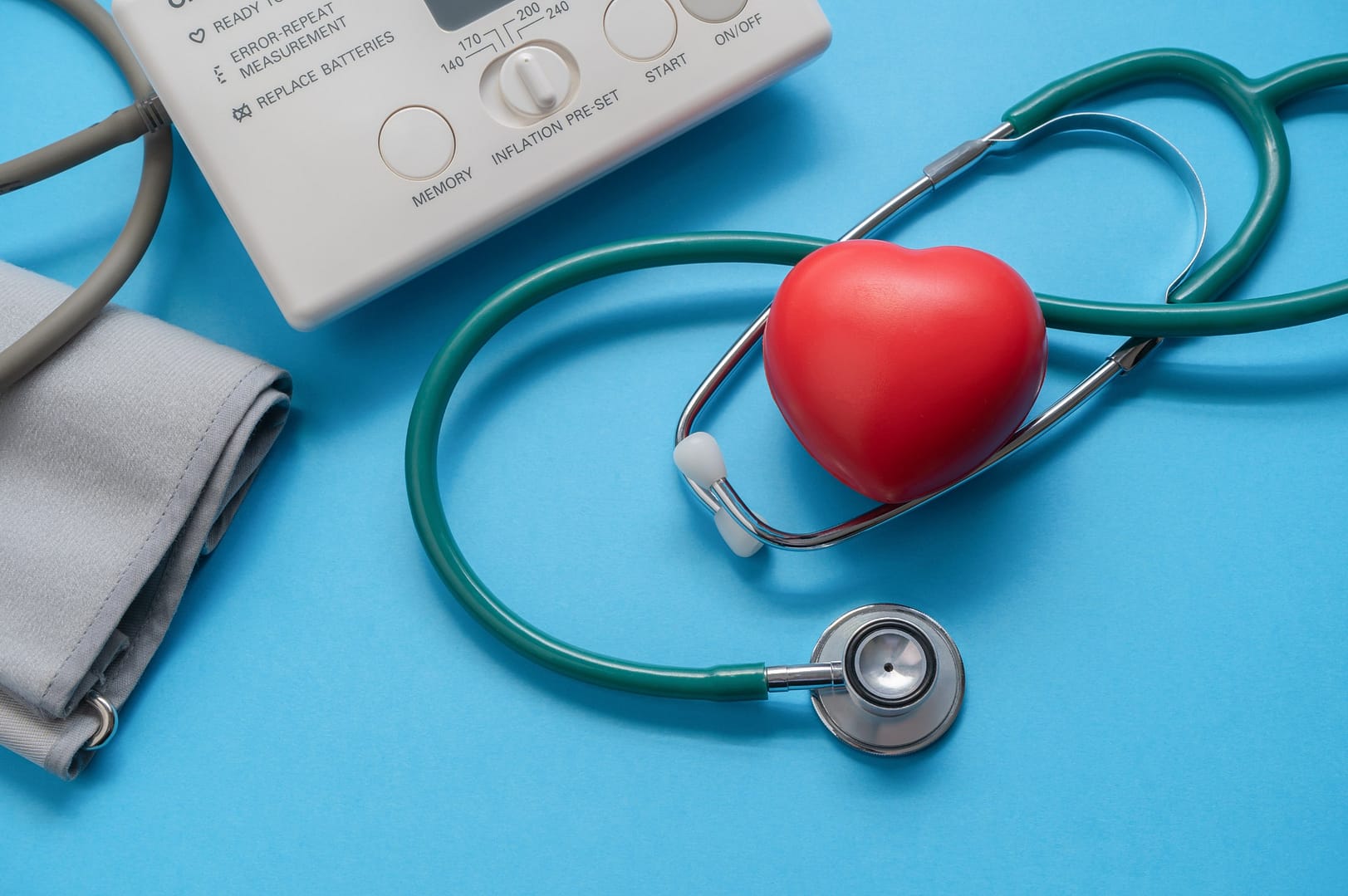 Nursing 2 Stethoscope and heart