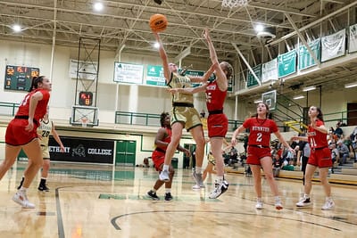 Bethany College Women's Basketball team playing